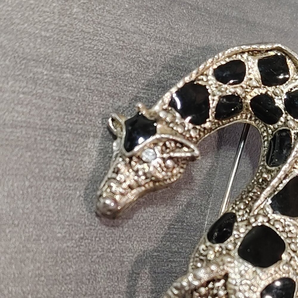 Giraffe Enamel Crystal Lapel Pin Brooch - Picture 2 of 8